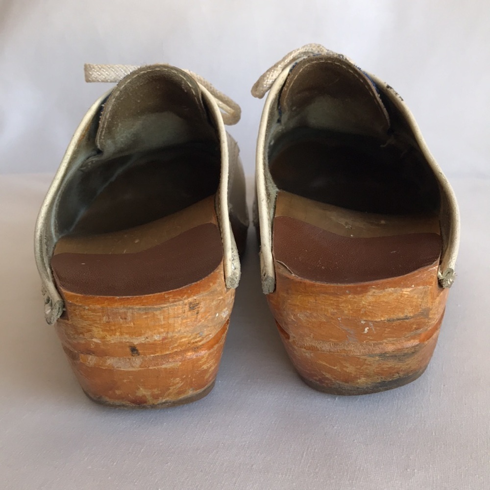 Vintage cream and denim wood-based clogs, size 6.5 - Picture 4 of 7